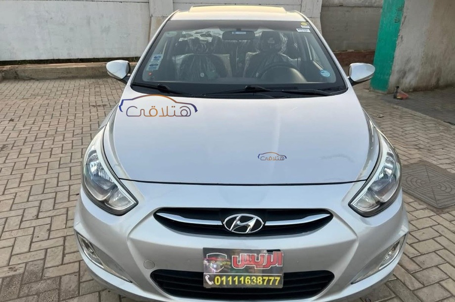 Accent RB Hyundai Silver