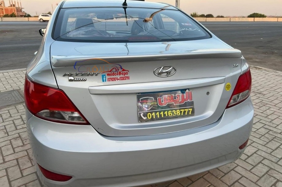 Accent RB Hyundai Silver
