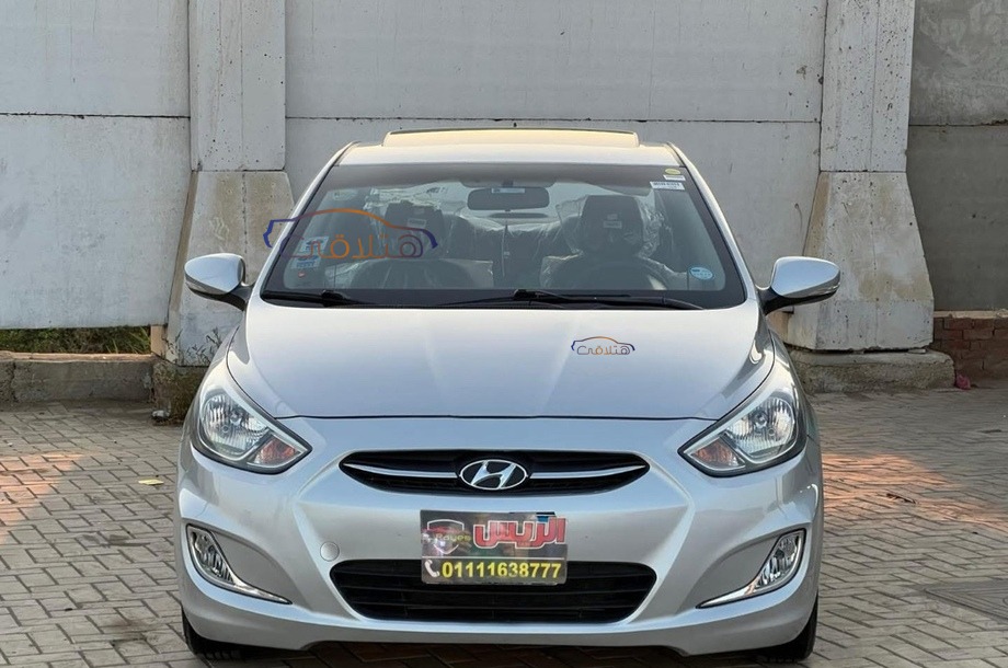Accent RB Hyundai Silver