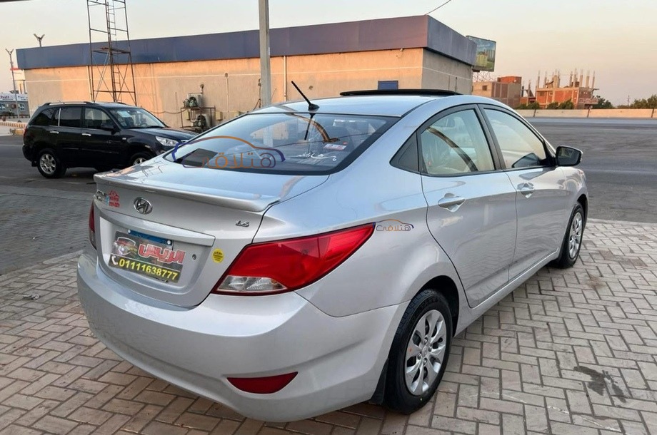 Accent RB Hyundai Silver
