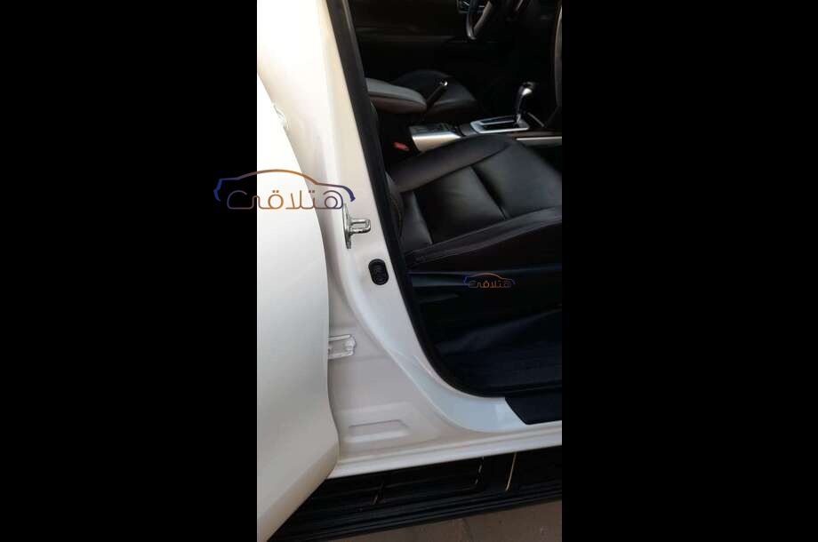 Fortuner Toyota أبيض