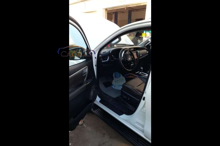Fortuner Toyota أبيض