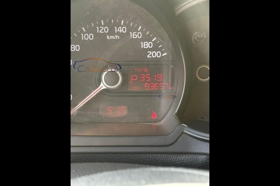 Picanto Kia Dark red