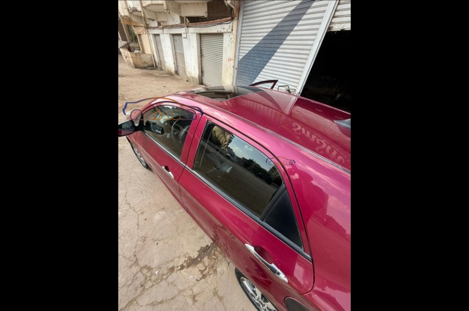 Picanto Kia Dark red