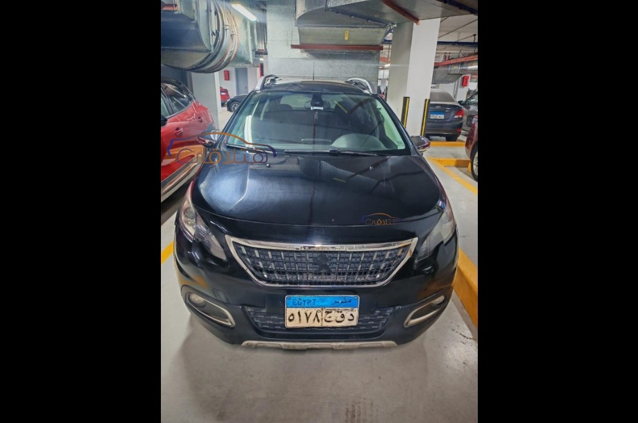 2008 Peugeot أسود