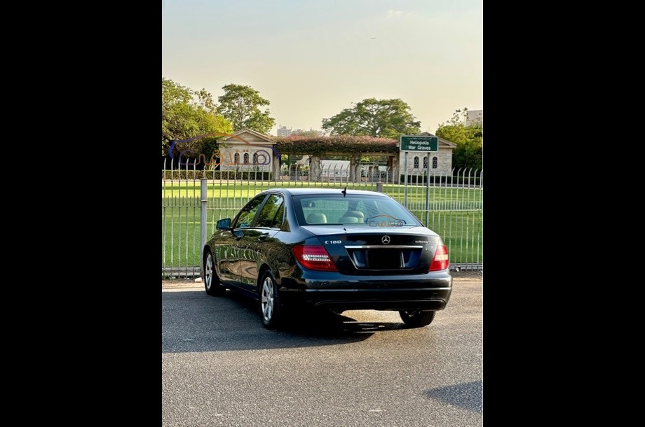 C 180 Mercedes Black