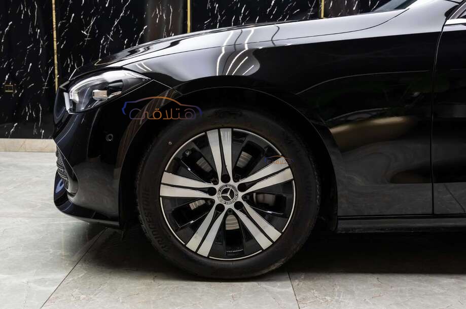 C 180 Mercedes Black