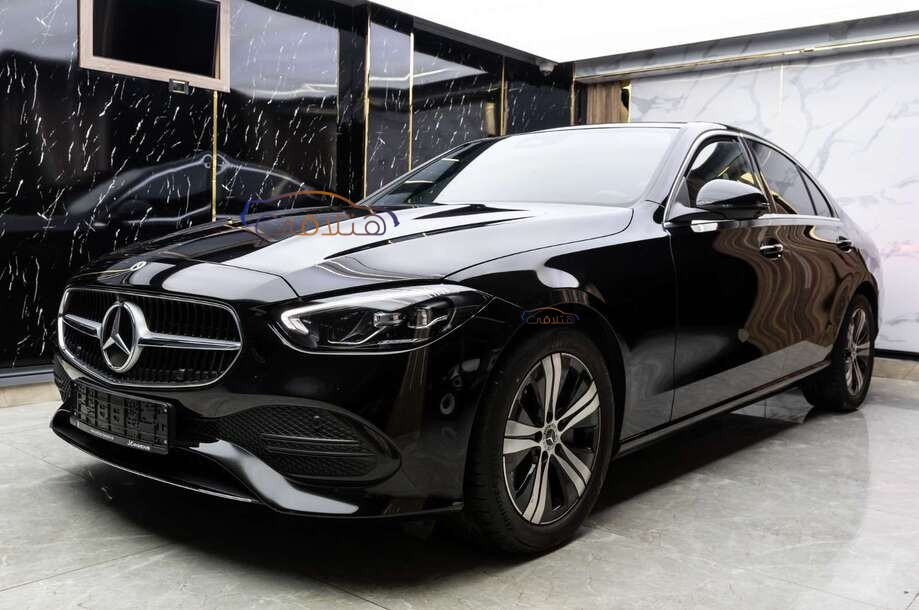 C 180 Mercedes Black