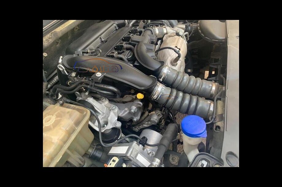 508 Peugeot الأزرق الداكن