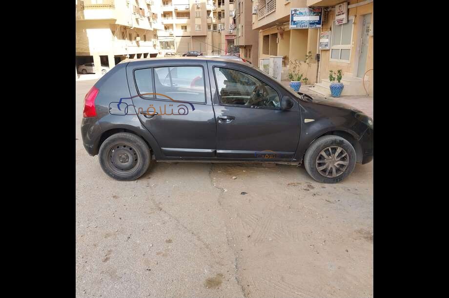 Sandero Renault Gray