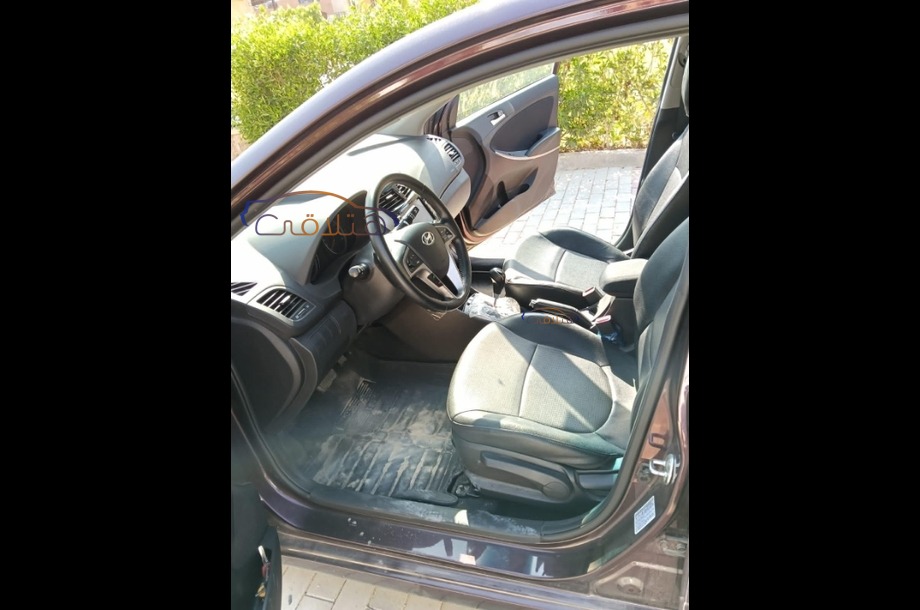 Accent RB Hyundai باذنجاني