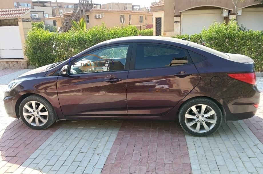 Accent RB Hyundai باذنجاني