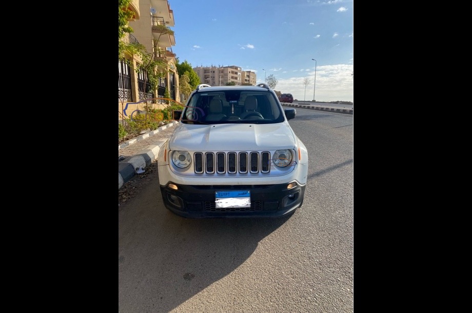 Renegade Jeep أبيض