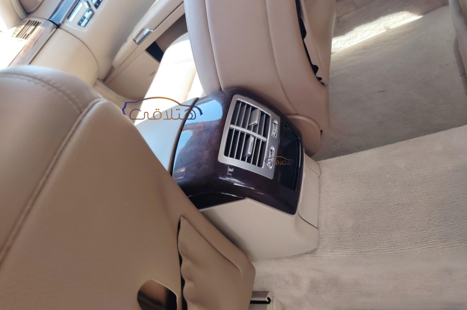 S 550 Mercedes فضي