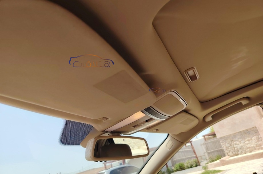 S 550 Mercedes فضي