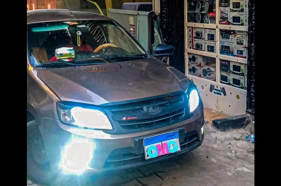 Granta Lada موكا