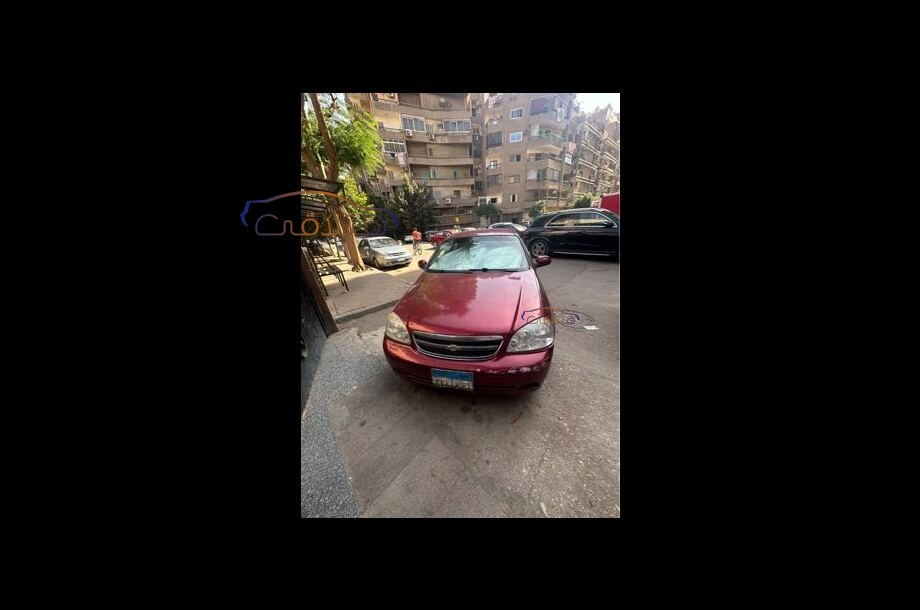 Optra Chevrolet Dark red