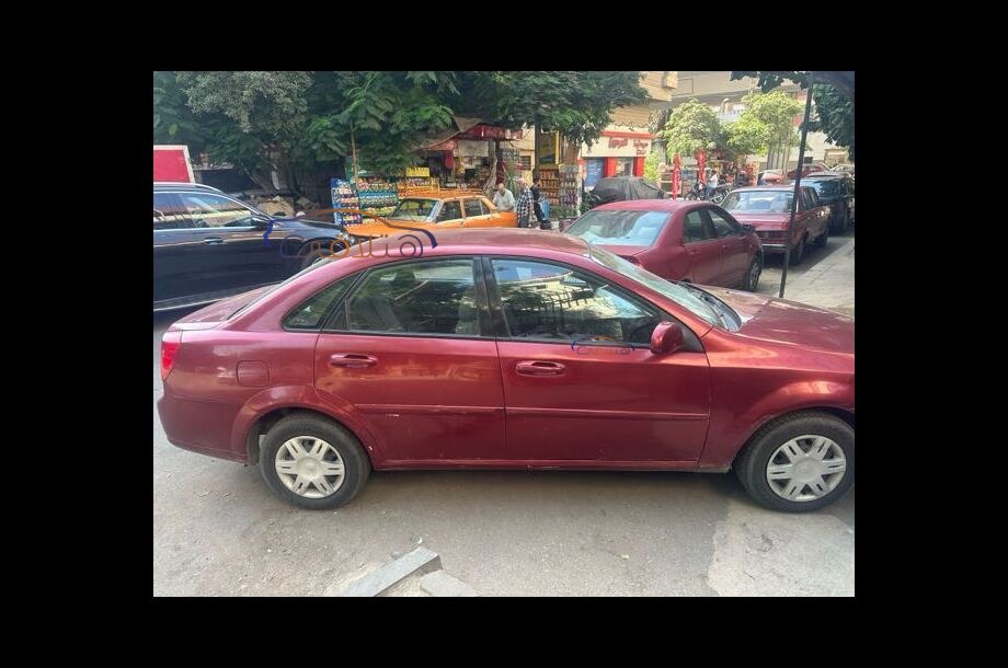 Optra Chevrolet Dark red