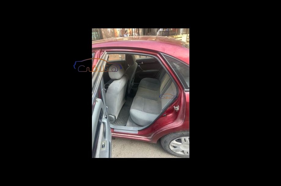 Optra Chevrolet Dark red