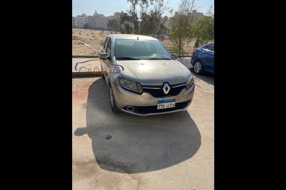 Sandero Renault Champagne