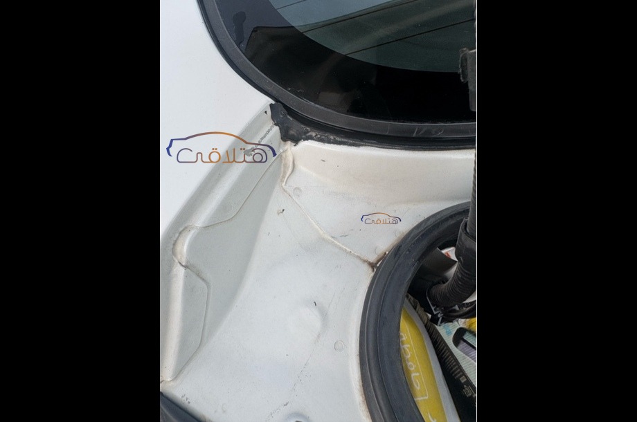 Avante Hyundai أبيض