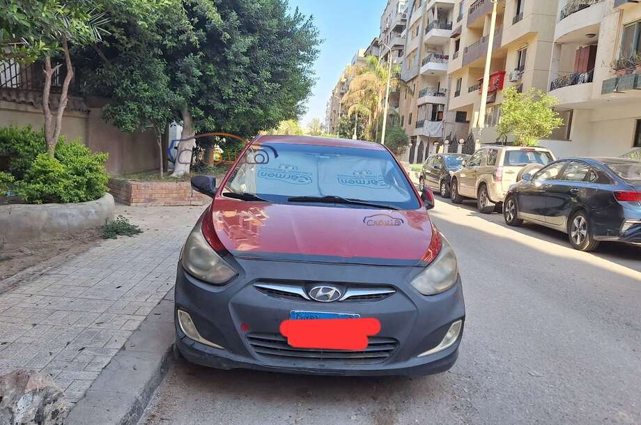 Accent RB Hyundai Red