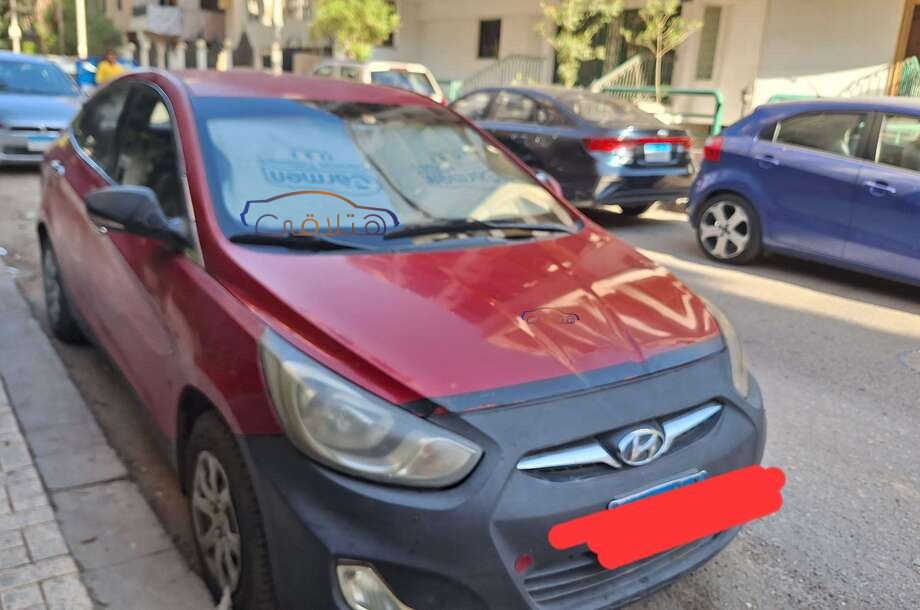 Accent RB Hyundai Red