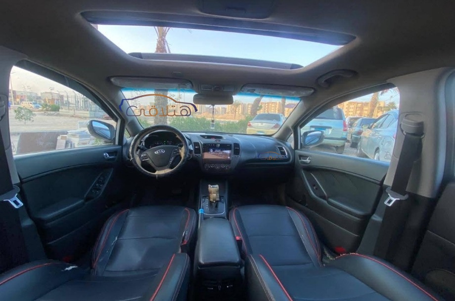 Grand Cerato Kia أبيض