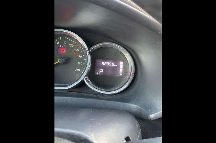 Sandero Step Way Renault أسود