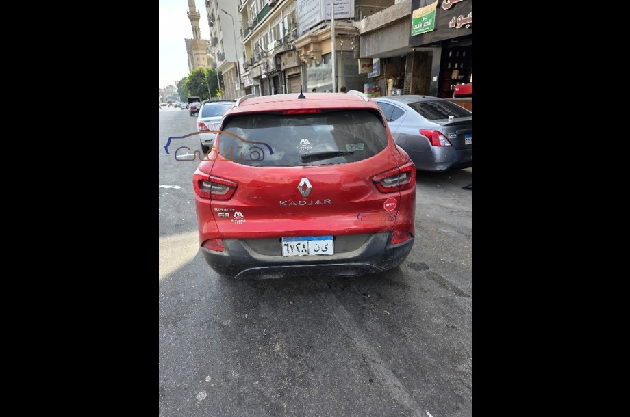 Kadjar Renault احمر