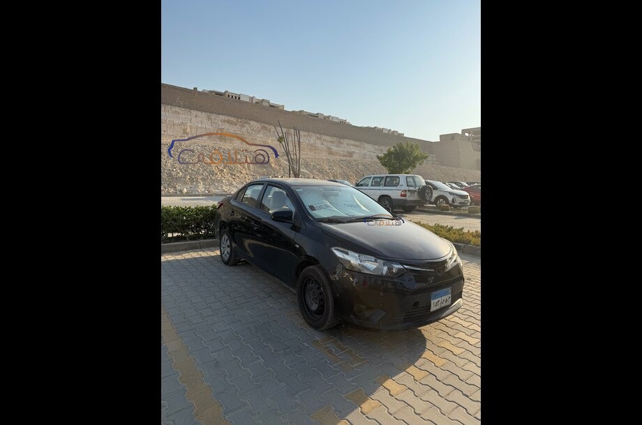 Yaris Toyota Black