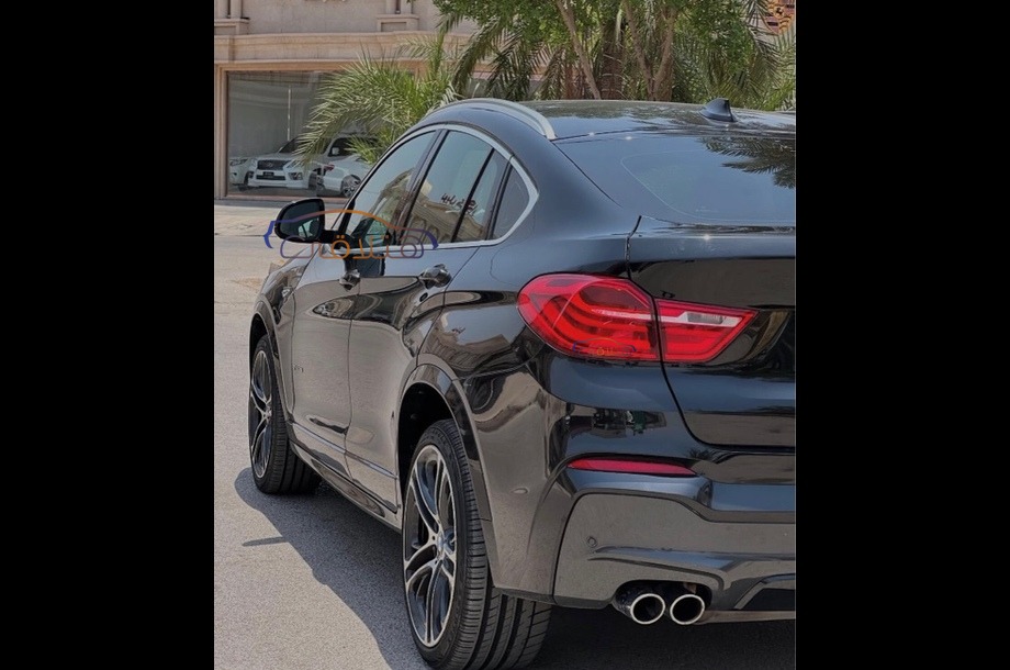 X4 BMW Black