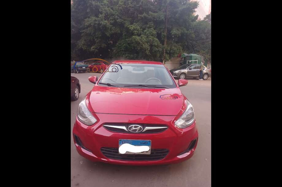 Accent RB Hyundai Red