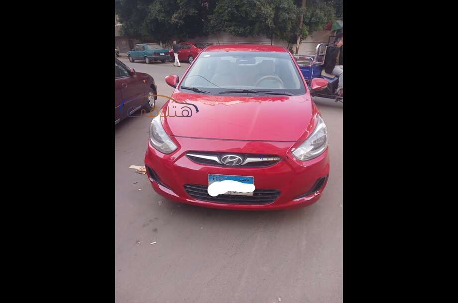 Accent RB Hyundai Red