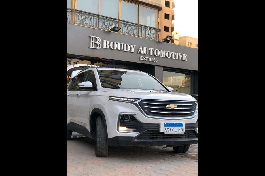 Captiva Chevrolet White