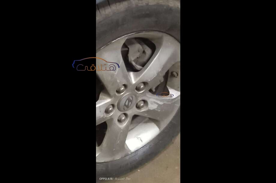 Elantra Hyundai أزرق