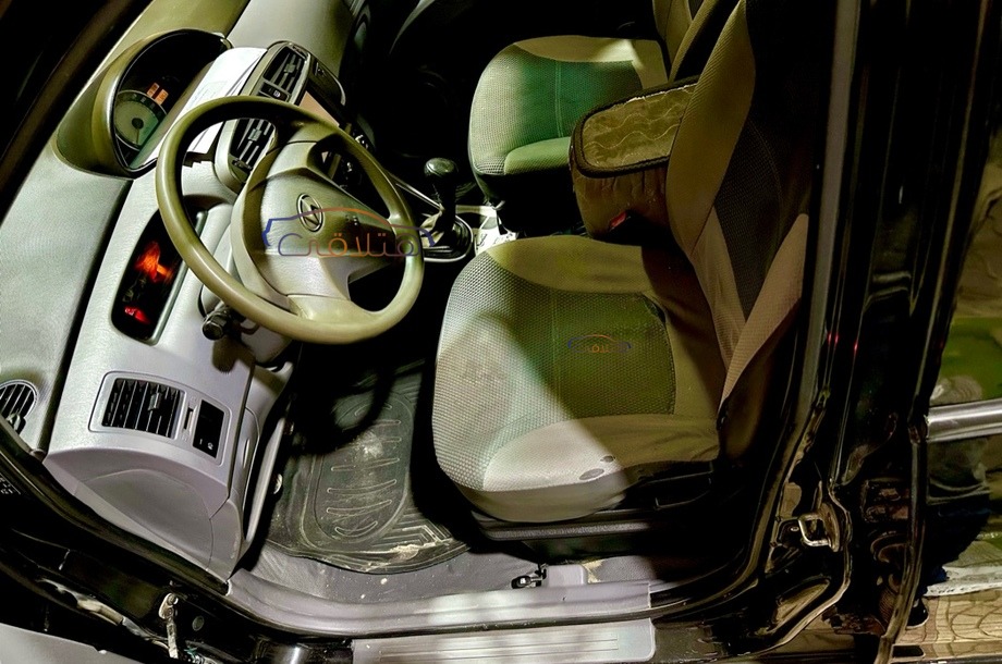 Matrix Hyundai أسود