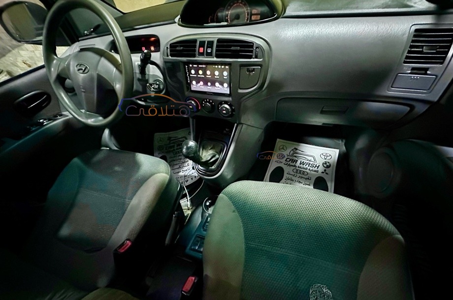 Matrix Hyundai أسود