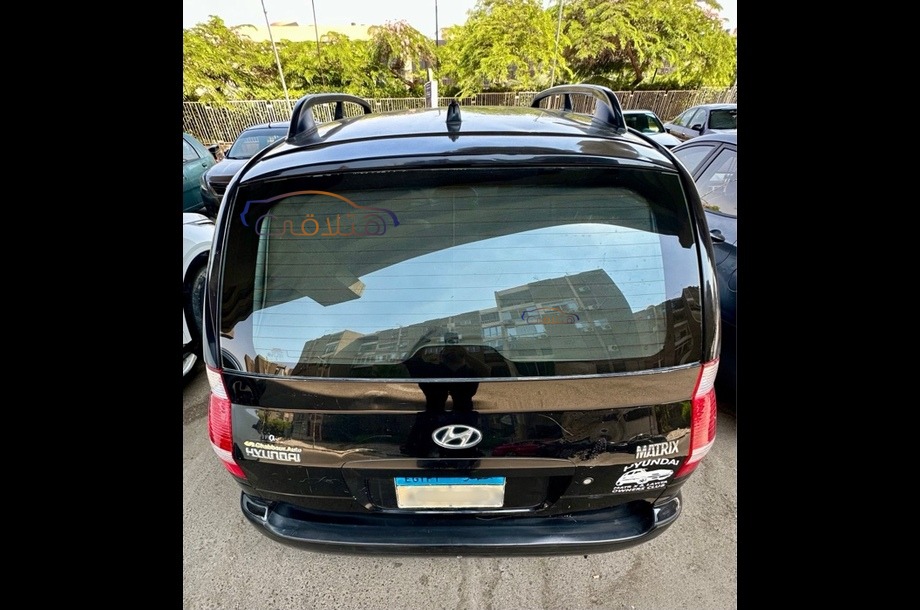 Matrix Hyundai أسود