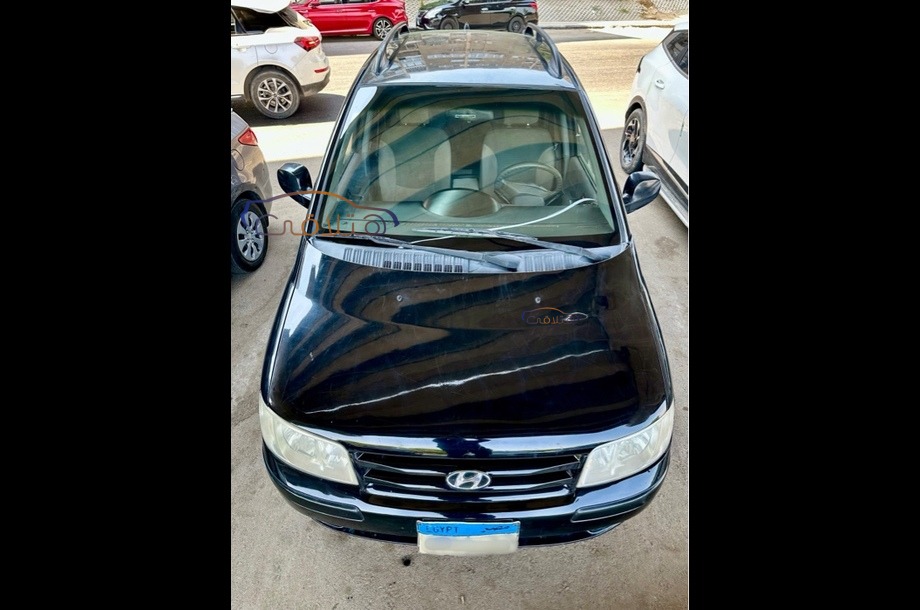 Matrix Hyundai أسود