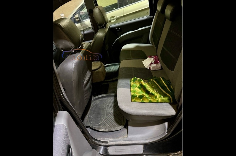 Matrix Hyundai أسود