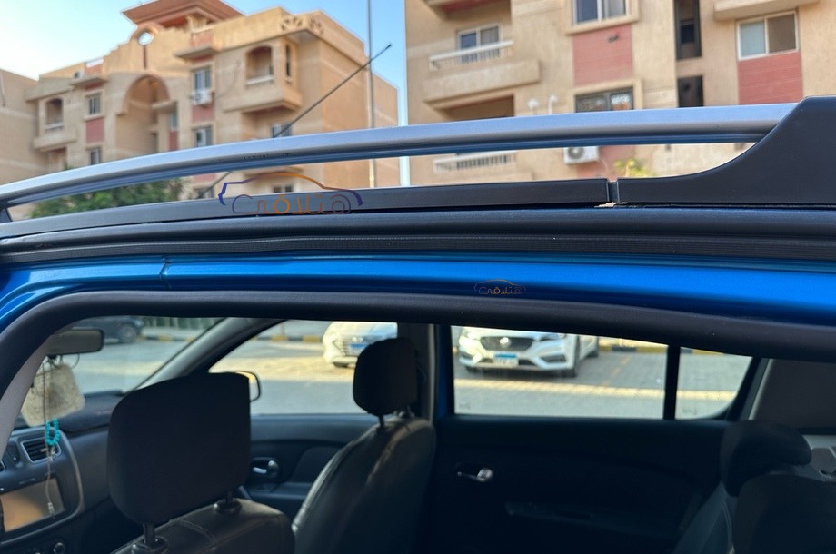 Sandero Step Way Renault Blue