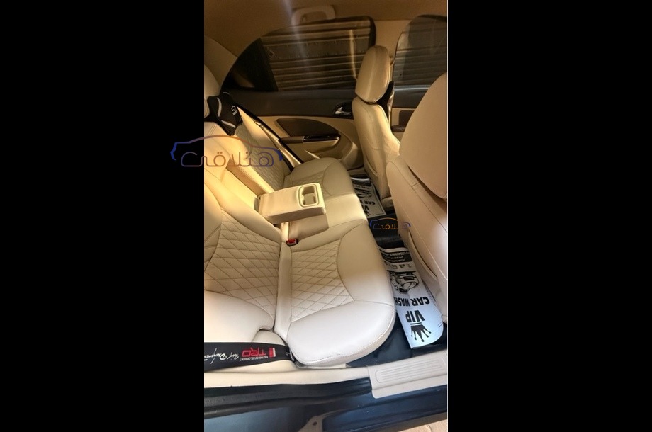 Optra Chevrolet Dark grey