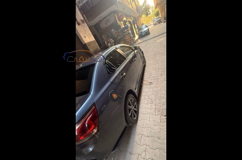 Optra Chevrolet Dark grey