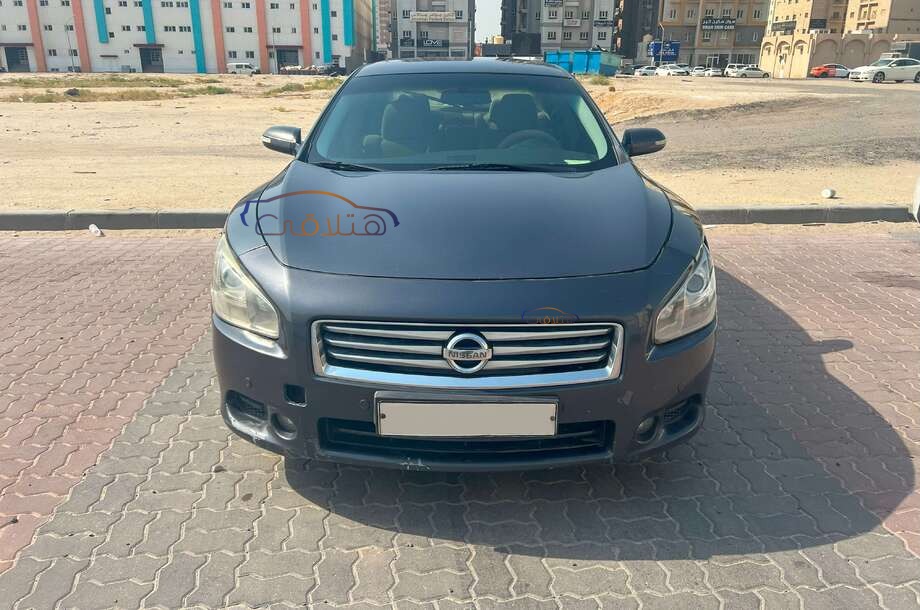 Maxima Nissan بترولي