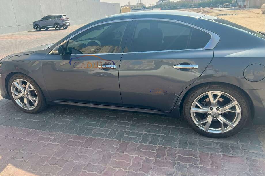 Maxima Nissan بترولي