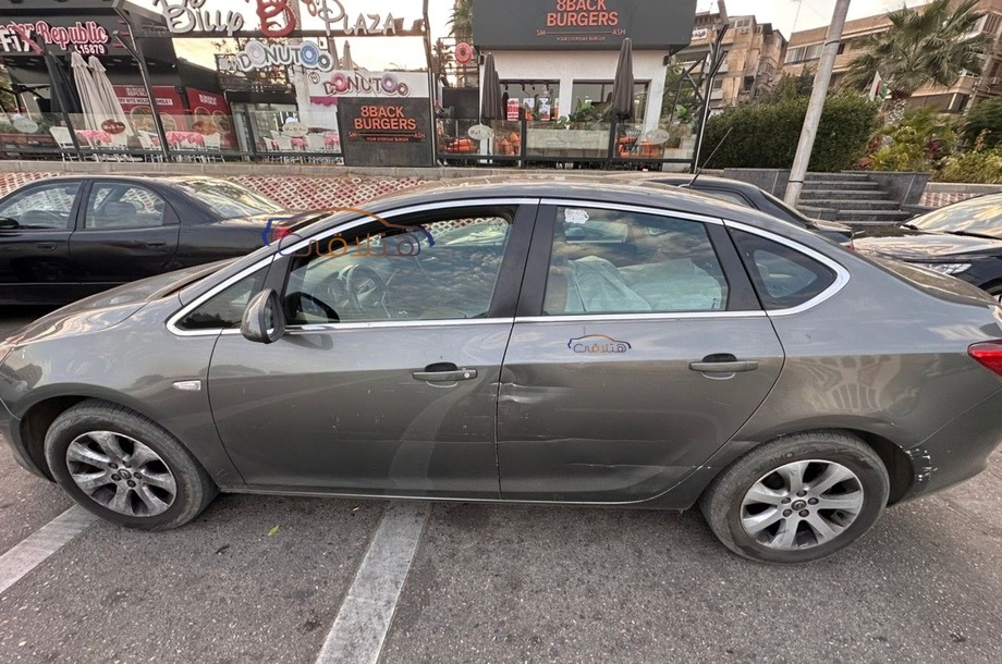 Astra Opel فيراني