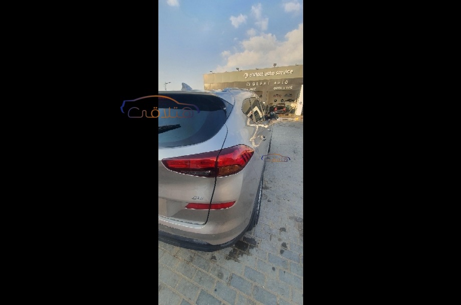 Tucson GDI Hyundai فضي