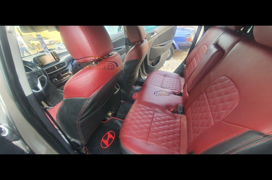 Tucson GDI Hyundai فضي