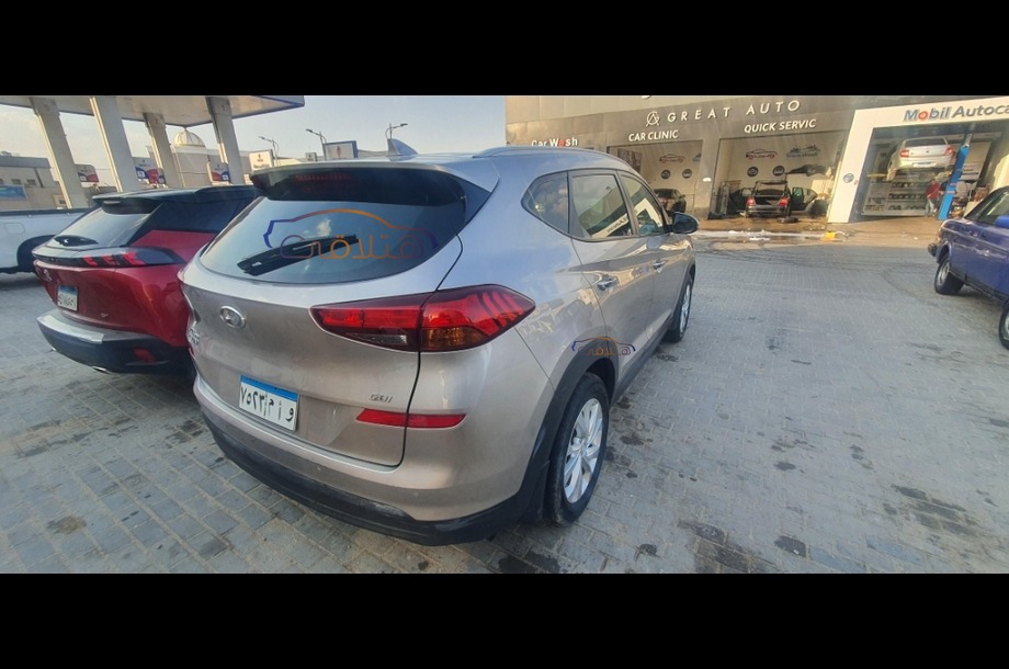 Tucson GDI Hyundai فضي